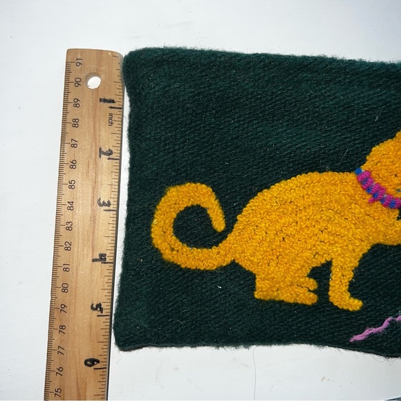 Jenny Krauss Cat with Yarn Ball Zip Up Clutch Pouch Green Yellow and Pink NWT - Picture 5 of 8